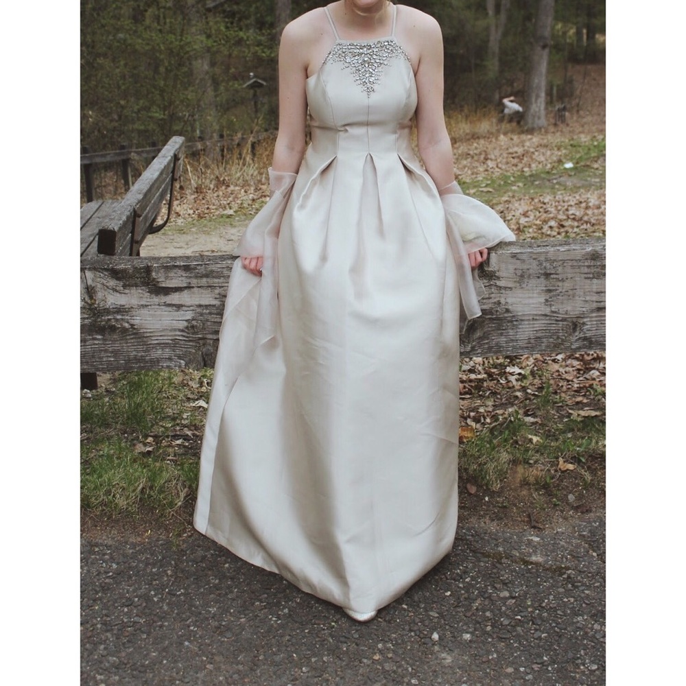 gorgeous gold shimmer prom dress with shall